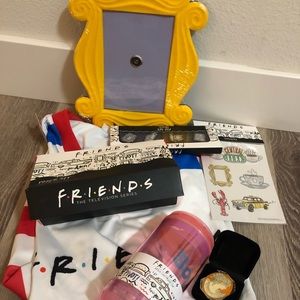 Friends TV Show Lot ❤️